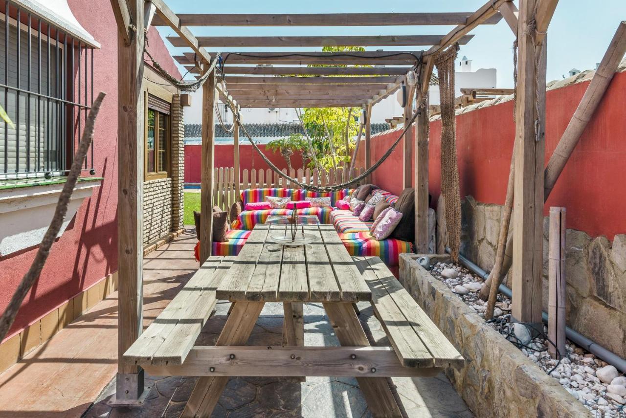 Villa Marty - Mayores De 25 Anos Chiclana de la Frontera Kültér fotó